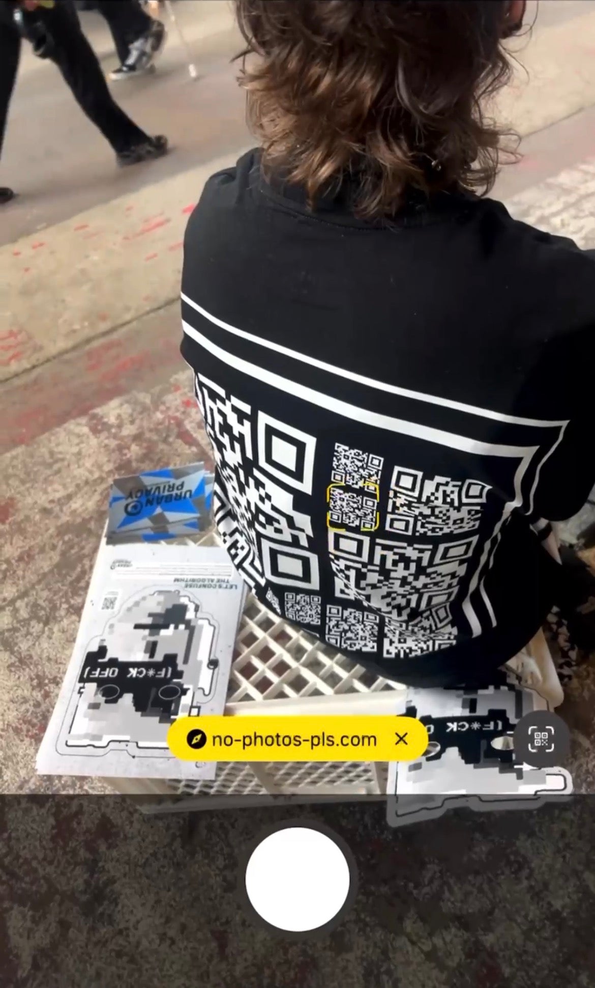NO PHOTOS PLS] QR-Code Print | Own Your Digital Image Oversize Tee