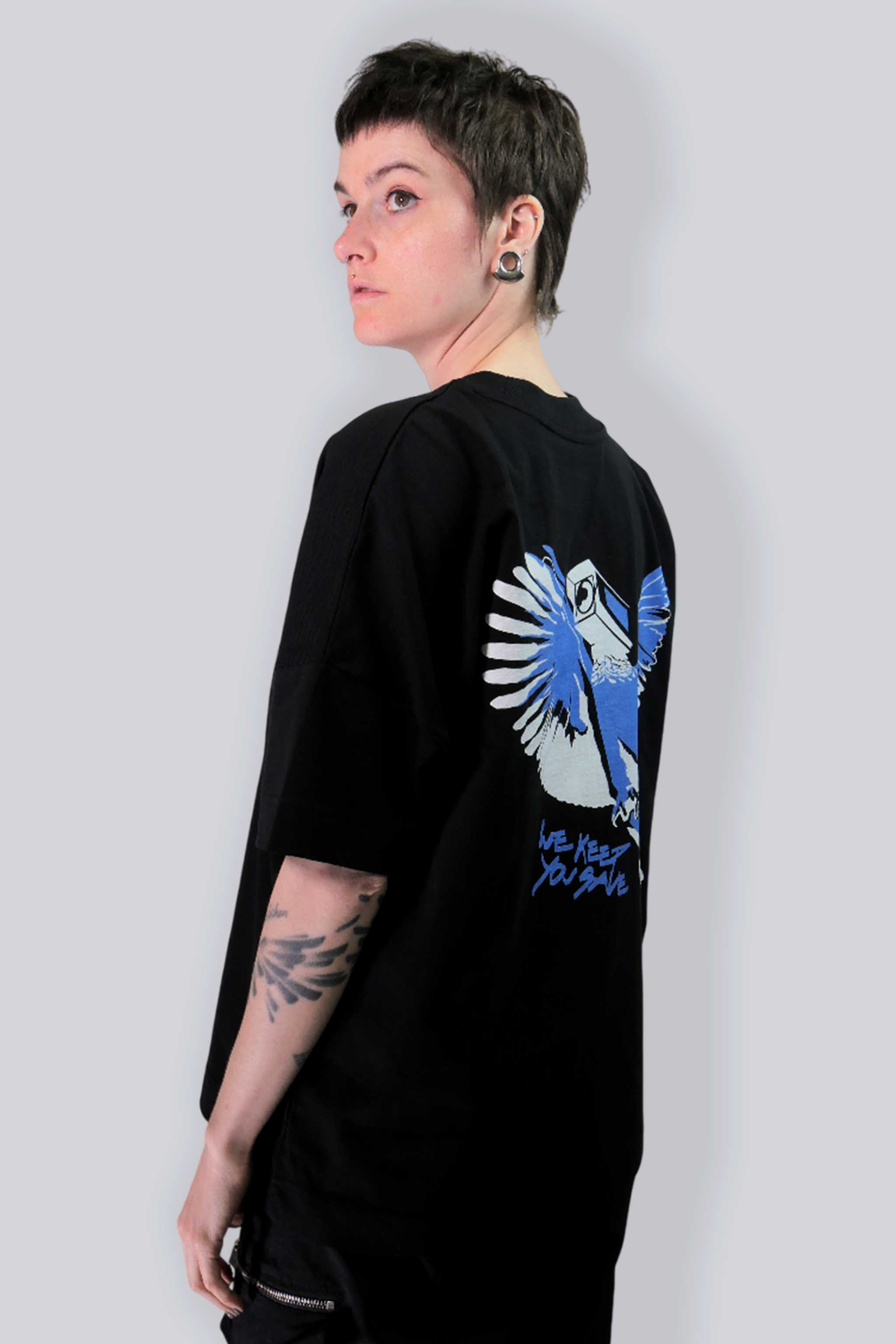 SURVEILLANCE PIGION | Unisex T-Shirt with Statement Print, made from organic cotton