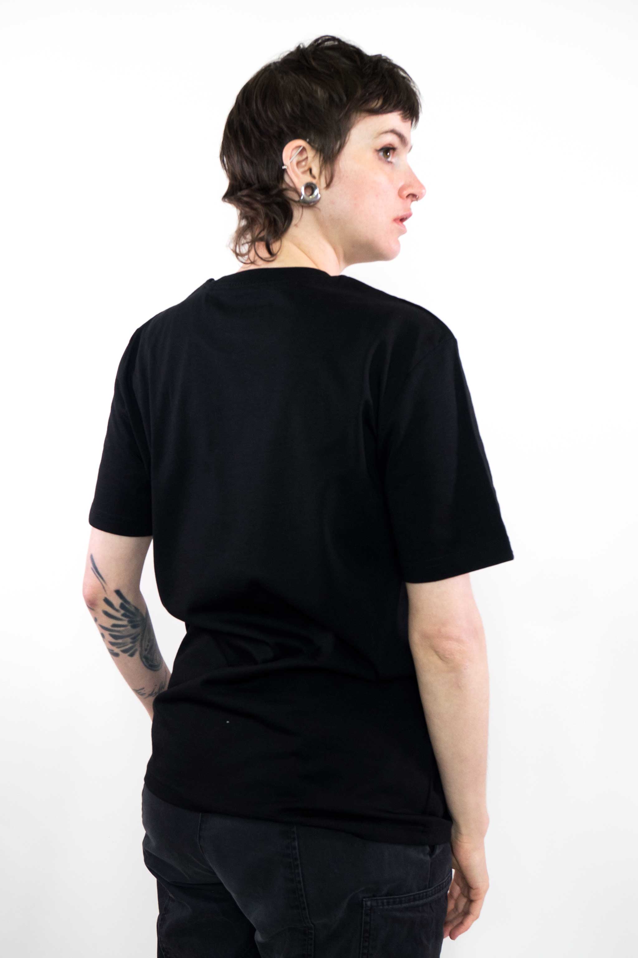 [NO PHOTOS PLS] | Eco Unisex Slim-Fit T-Shirt Look But Don't Capture Reflective Print in Black