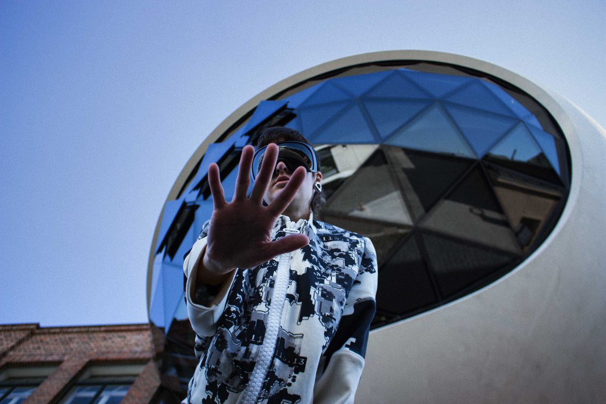 URBANPRIVACY - Counter surevillance Fashion that empowers your privacy